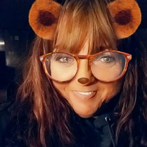 Meet your Posher, Carrie